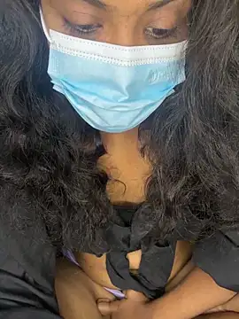 Snapshot of SukiyamaAsia chatting on 27, 11, 2025 SukiyamaAsia online show from 27, 11, 2025