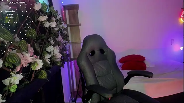 Snapshot of Kora_Red69 chatting on 23, 11, 2025 Kora Red69 online show from 23, 11, 2025