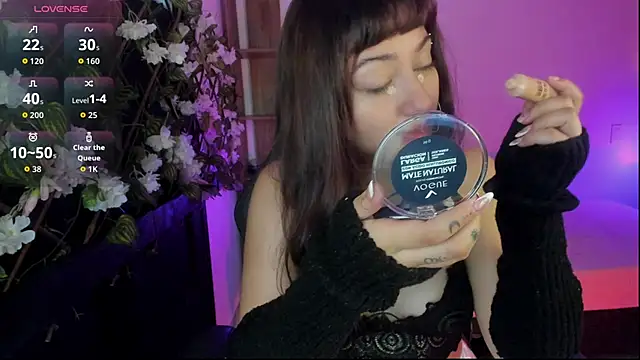 Snapshot of Kora_Red69 chatting on 25, 11, 2025 Kora Red69 online show from 25, 11, 2025