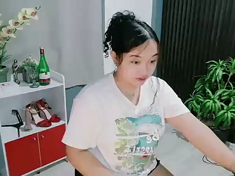 UrFavouriteCravings online show from 17, 12, 2025