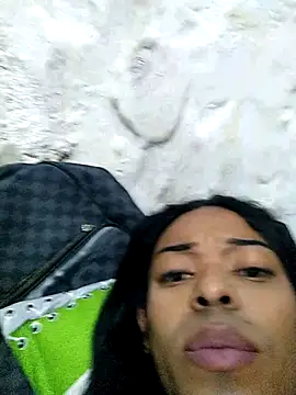 Snapshot of Cristina_parisx chatting on 4, 10, 2025 Cristina parisx online show from 4, 10, 2025