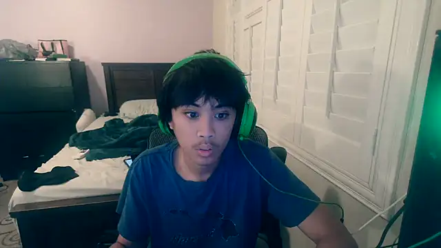 Snapshot of youngasianboy2007 chatting on 27, 10, 2025 youngasianboy2007 online show from 27, 10, 2025