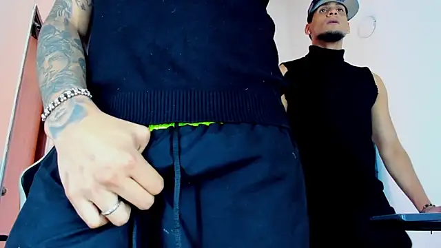 Snapshot of daddys_insanee chatting on 30, 9, 2025 daddys insanee online show from 30, 9, 2025