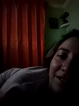 Snapshot of annyaparis chatting on 20, 10, 2025 annyaparis online show from 20, 10, 2025