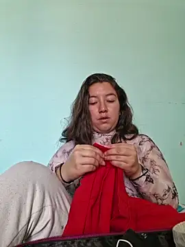 Snapshot of annyaparis chatting on 24, 10, 2025 annyaparis online show from 24, 10, 2025