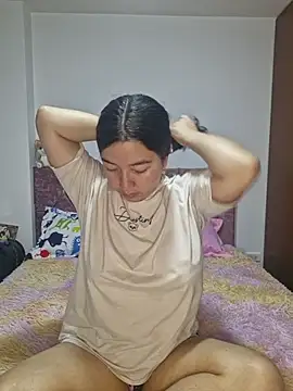 Snapshot of annyaparis chatting on 30, 11, 2025 annyaparis online show from 30, 11, 2025