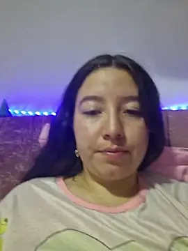 annyaparis online show from 21, 12, 2025