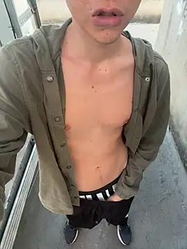 LiamMyst online show from 12, 4, 2026