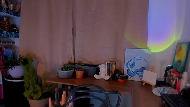 AmaruBloom online show from 16, 12, 2025