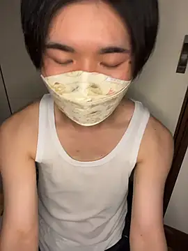 Snapshot of kumatan3434 chatting on 28, 3, 2026 kumatan3434 online show from 28, 3, 2026