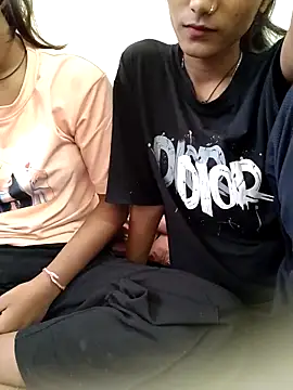 Unique girls90 online show from 17, 12, 2025