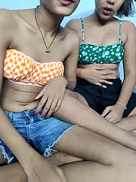 Unique girls90 online show from 21, 4, 2026