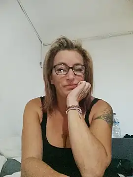 Fifi83Bell online show from 30, 9, 2025