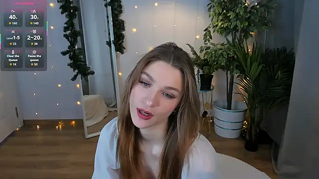 Snapshot of PollyMayer chatting on 16, 12, 2025 PollyMayer online show from 16, 12, 2025