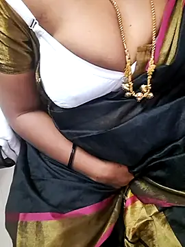 Snapshot of Tamil_Ammani chatting on 17, 10, 2025 Tamil Ammani online show from 17, 10, 2025