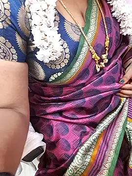 Snapshot of Tamil_Ammani chatting on 19, 11, 2025 Tamil Ammani online show from 19, 11, 2025