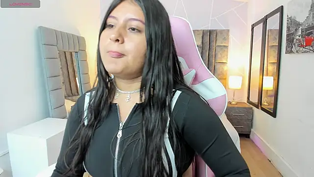 AnnaSwift  online show from 2, 12, 2025