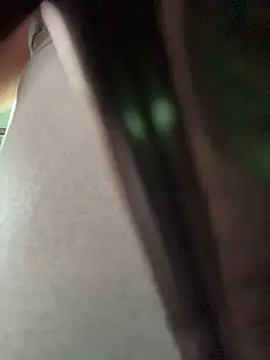 Snapshot of SaraMistick chatting on 5, 12, 2025 SaraMistick online show from 5, 12, 2025