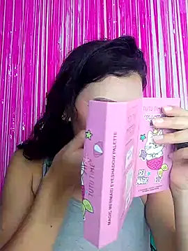 JuliethaFox online show from 18, 10, 2025