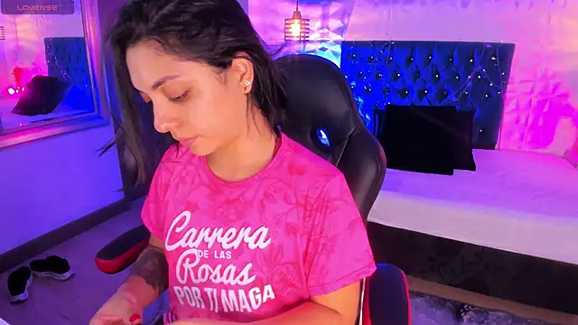 Snapshot of isaa_dl chatting on 7, 11, 2025 isaa dl online show from 7, 11, 2025