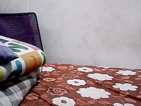 HornyPussie69 online show from 13, 2, 2026