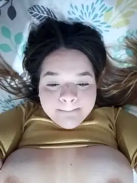 Snapshot of yourbbwfavorite chatting on 13, 10, 2025 yourbbwfavorite online show from 13, 10, 2025