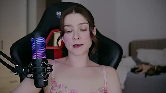 WowHelloAlice online show from 12, 3, 2026