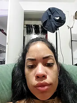 Snapshot of thaliacangri chatting on 1, 10, 2025 thaliacangri online show from 1, 10, 2025