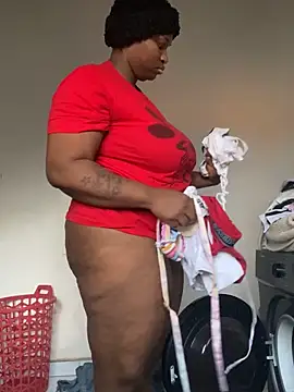 Snapshot of hny2030 chatting on 2, 10, 2025 hny2030 online show from 2, 10, 2025