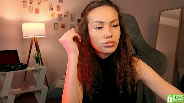 Snapshot of branchwithflowerss chatting on 20, 10, 2025 branchwithflowerss online show from 20, 10, 2025