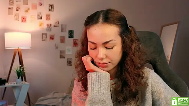 Snapshot of branchwithflowerss chatting on 16, 11, 2025 branchwithflowerss online show from 16, 11, 2025