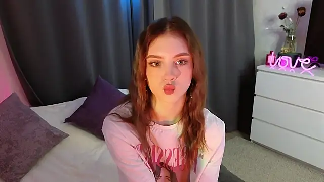 midnightMaya online show from 5, 11, 2025