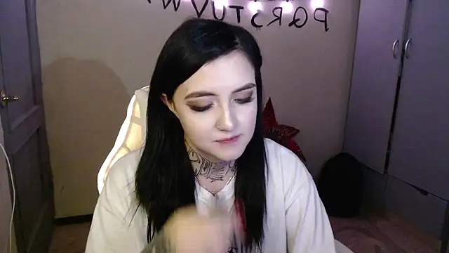 Rin andersonn online show from 4, 12, 2025