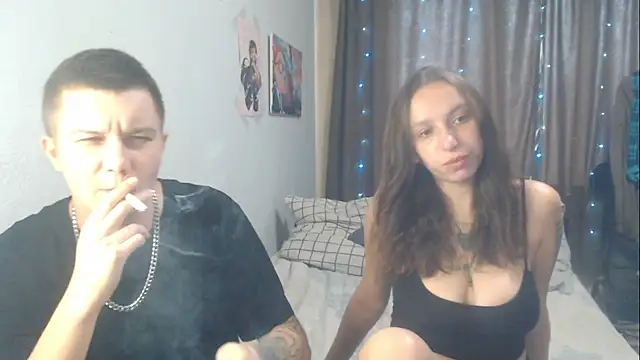 Snapshot of Mark_and_Wendy chatting on 18, 7, 2026 Mark and Wendy online show from 18, 7, 2026