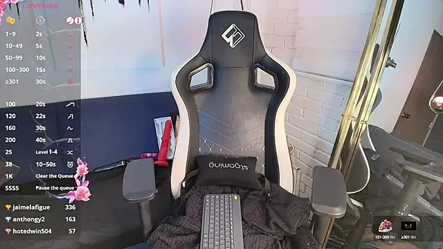 Matti sofia  online show from 1, 10, 2025