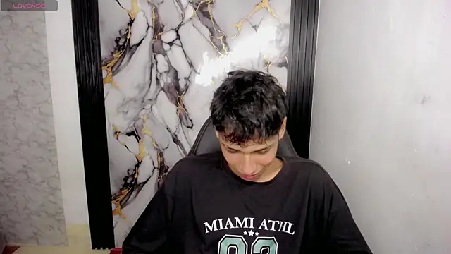 Im david02 online show from 19, 12, 2025