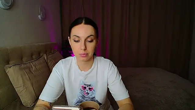 Poison inyour Mind   online show from 22, 11, 2025