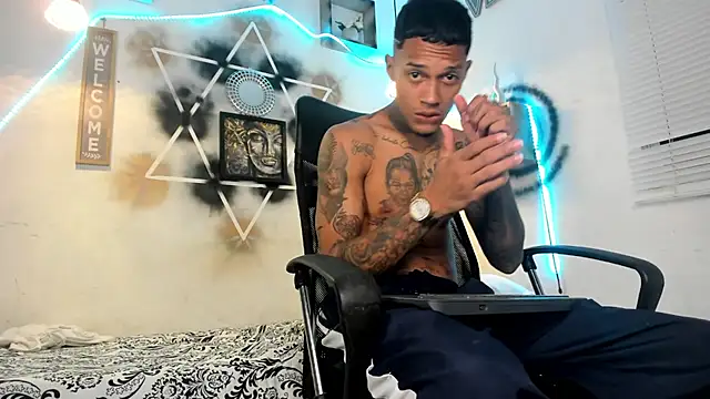 The boy dreams1 online show from 6, 10, 2025
