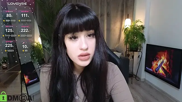 Snapshot of Erika_peach chatting on 14, 10, 2025 Erika peach online show from 14, 10, 2025