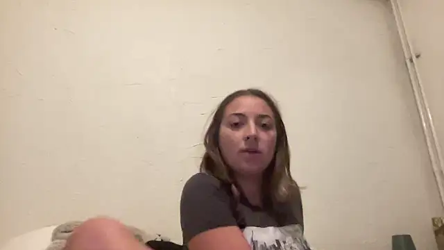 Snapshot of looloopaul chatting on 2, 11, 2025 looloopaul online show from 2, 11, 2025