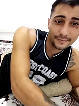 Snapshot of gooddboy01 chatting on 12, 10, 2025 gooddboy01 online show from 12, 10, 2025