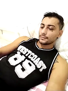 Snapshot of gooddboy01 chatting on 16, 10, 2025 gooddboy01 online show from 16, 10, 2025