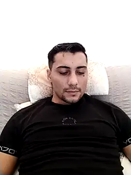 Snapshot of gooddboy01 chatting on 19, 10, 2025 gooddboy01 online show from 19, 10, 2025