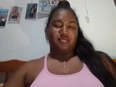 Snapshot of Zoe9988 chatting on 3, 10, 2025 Zoe9988 online show from 3, 10, 2025