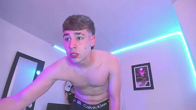 Snapshot of PapiNoha chatting on 18, 10, 2025 PapiNoha online show from 18, 10, 2025