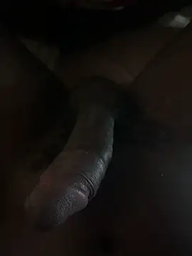 Snapshot of longblacked chatting on 6, 3, 2026 longblacked online show from 6, 3, 2026