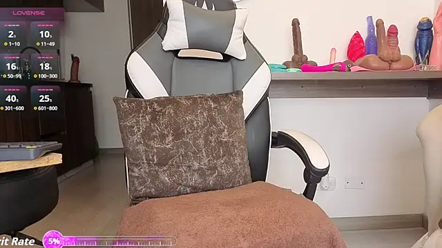 Jade Amado  online show from 11, 3, 2026