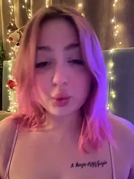 Snapshot of KellyMoors chatting on 15, 1, 2026 KellyMoors online show from 15, 1, 2026