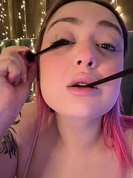 Snapshot of KellyMoors chatting on 9, 2, 2026 KellyMoors online show from 9, 2, 2026