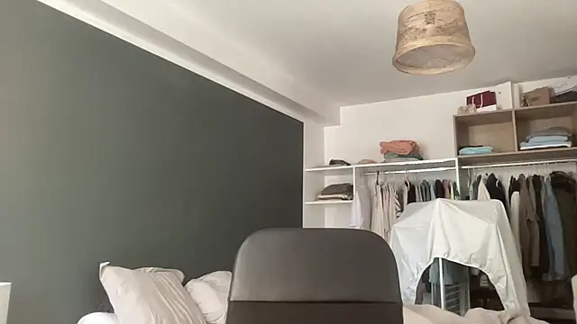 VersaGoo online show from 5, 10, 2025